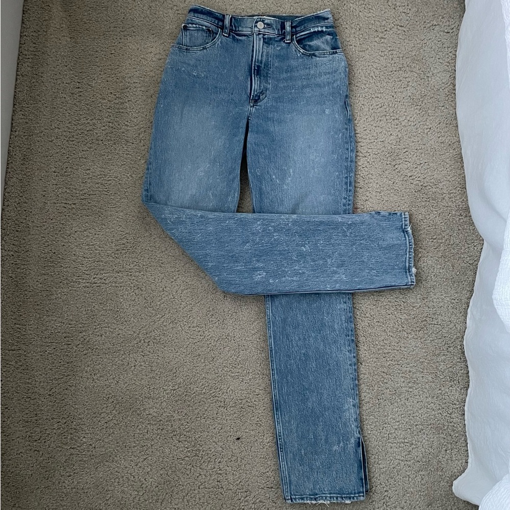 Abercrombie Curve Love 90s Ultra High Rise Straight Jeans